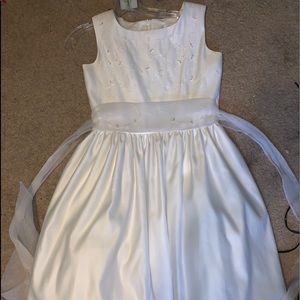 Beautiful Girl’s formal wear